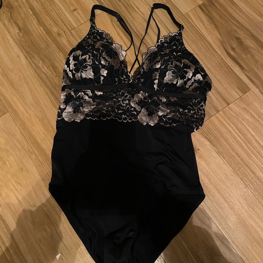 Auden body suit no snaps